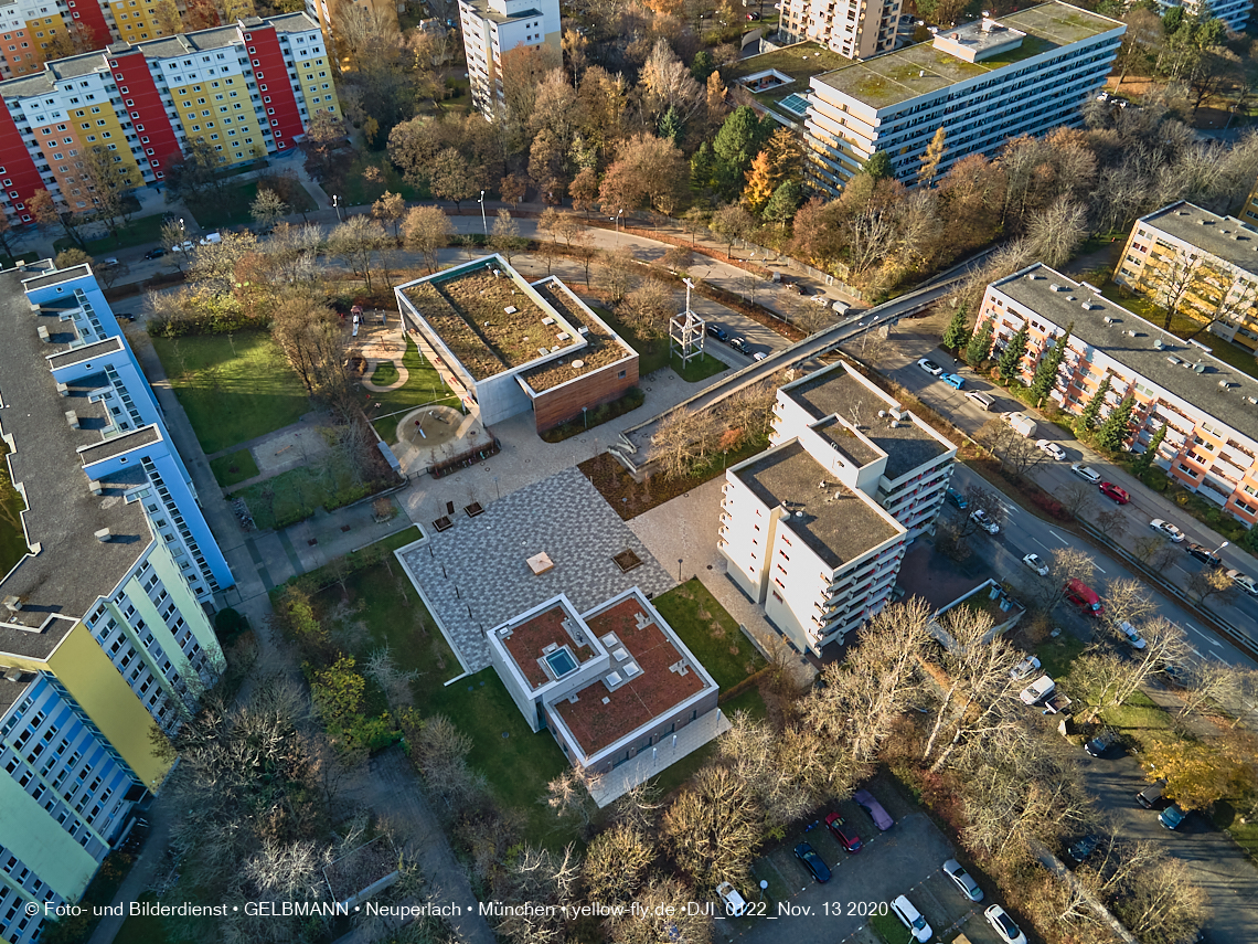 13.11.2020 - die Abrissbaustelle Quiddezentrum in Neuperlach